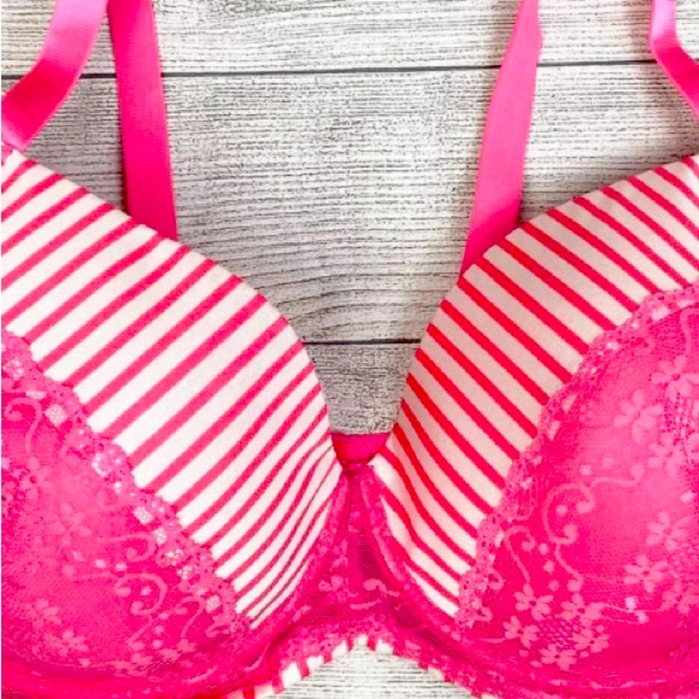 NEW ANGELINA Women's Full Coverage Lace and Stripes Bra 44DDD